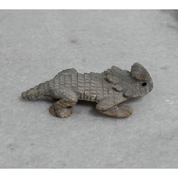 Zuni Fabian Cheama Signed Horned Toad Fetish Stone - Picture 5 of 14